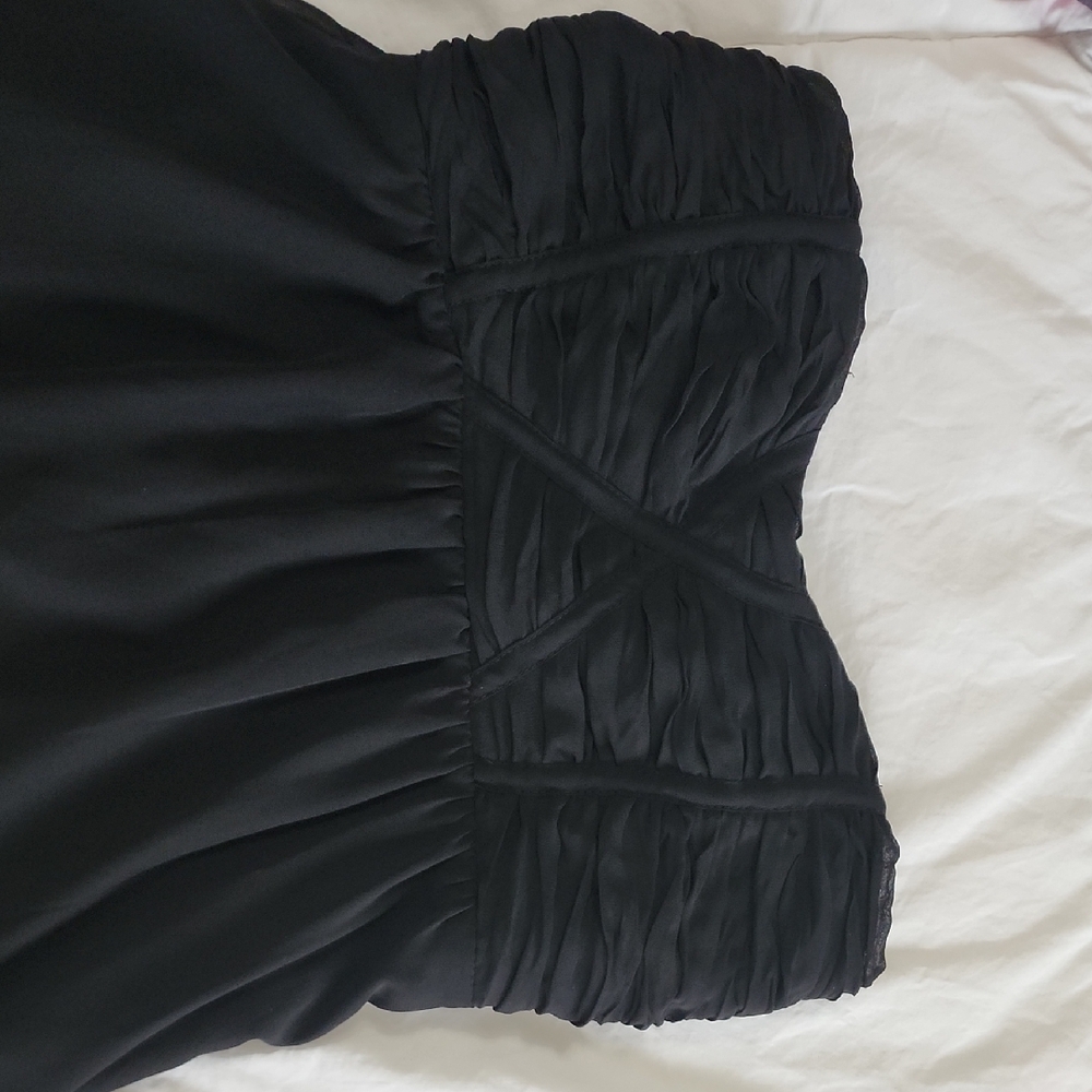 Elegant Black Strapless Dress